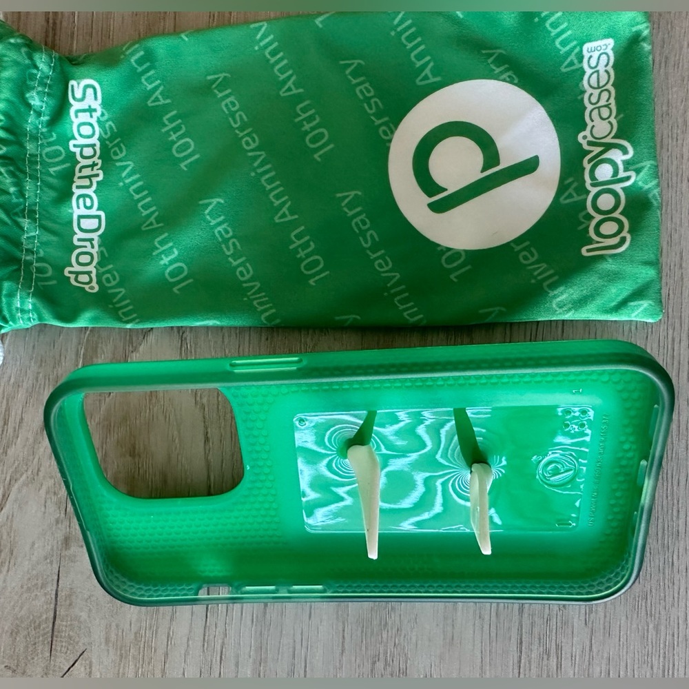 Loopy Case - Limited Edition Green - Picture 4 of 9